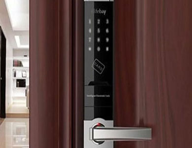 巴宜24小时上门开锁公司