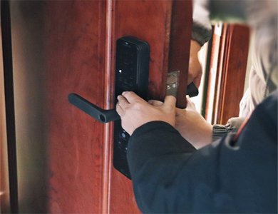 巴宜24小时上门开锁公司